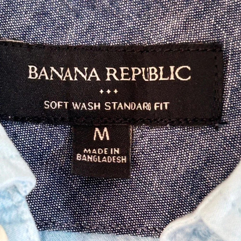 Banana Republic Mens M Blue Soft Wash Cotton Short Sleeve Popover Shirt Pocket